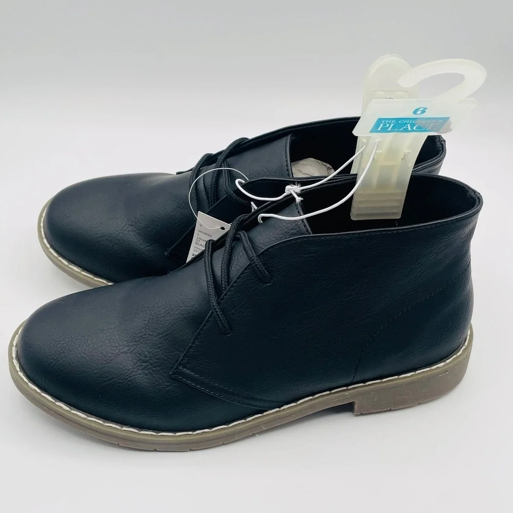 The Children's Place Kids Youth‎ Black Faux Leather Chukka Boots Dress Casual 6